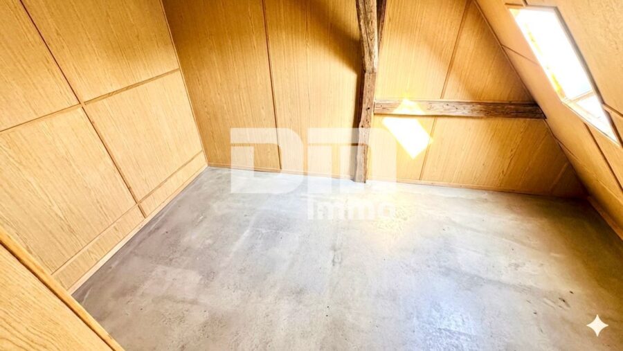 Historisches Fachwerk-Juwel mit attraktiver Rendite im Herzen von Northeim - OG2 Wohnung / Maisonette Ausbaureserve